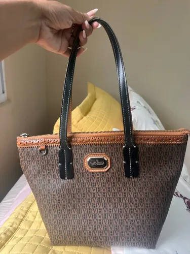 Bolsa Victor Hugo