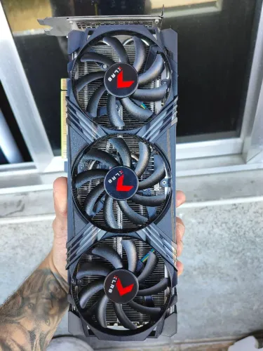 RTX 4060 Ti 8GB PNY XLR8 Gaming VERTO Triple Fan RGB