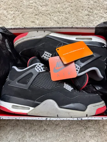 Nike Air Jordan 4 Bred OG (2019)