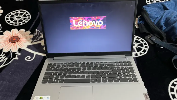 notebook lenovo 800 reais