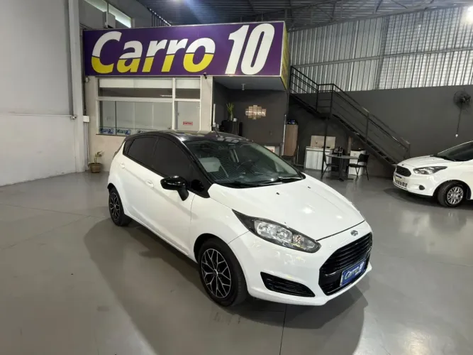 Ford Fiesta 1.5 16V Flex Mec. 5P 2015