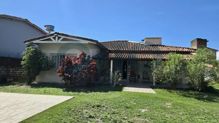 Casa com 3 quartos e 1 suíte para venda em Coroa Vermelha, Santa Cruz Cabrália