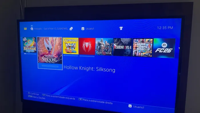 Vendo ps4 desbloqueado 500gb