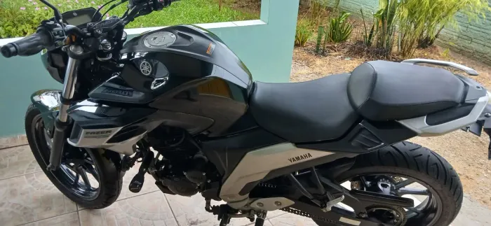 Moto fazer 250 2020 . 17mil