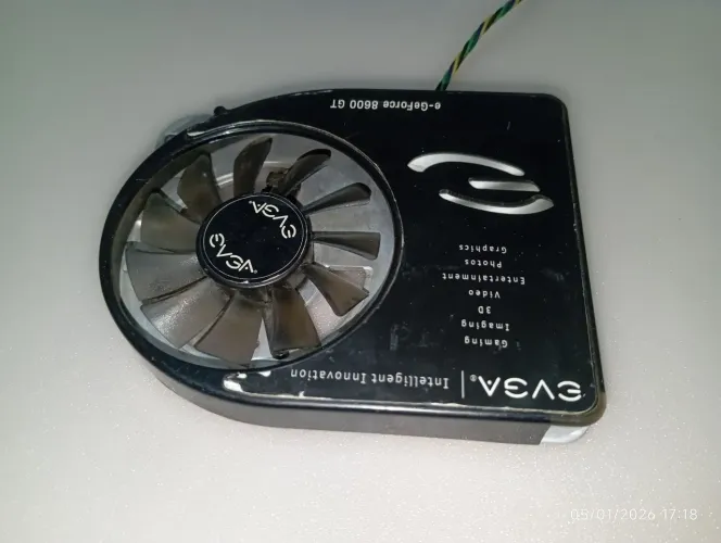 cooler/dissipador de calor para a placa de vídeo EVGA e-GeForce 8600 GT. 