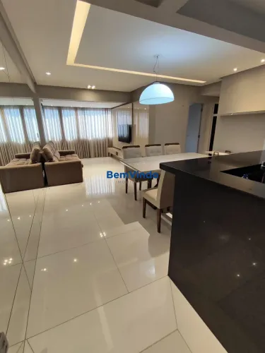 Apartamento 3 quartos com suíte, porcelanato e 2 vagas cobertas