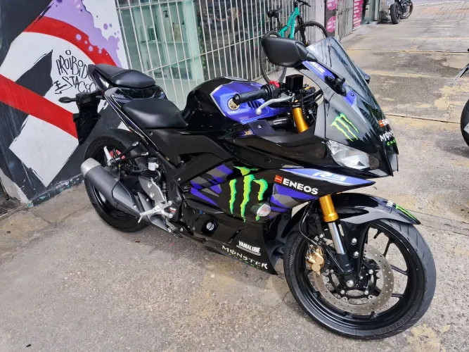 Yamaha R3 23/24 3.300km