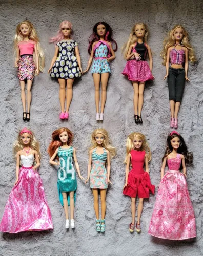 Bonecas Barbie