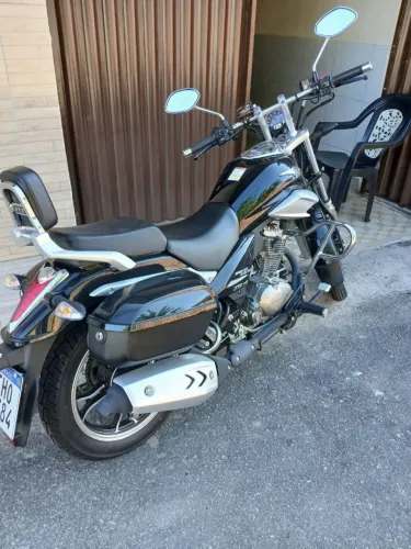 Moto nova Único dono me liga 