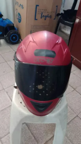 Capacete fw3 com viseira fumê e crystal