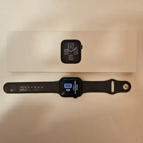 Apple Watch SE Gen 2 (GPS) - 44mm