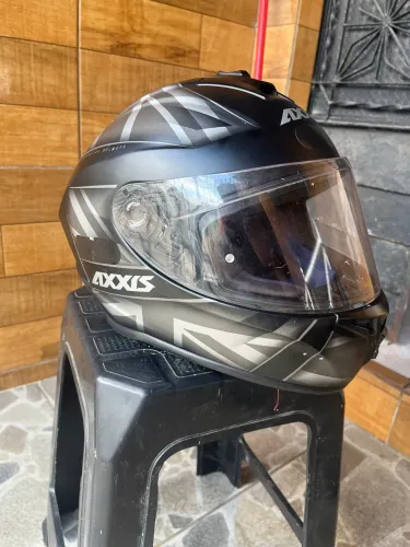 Capacete Axxis!