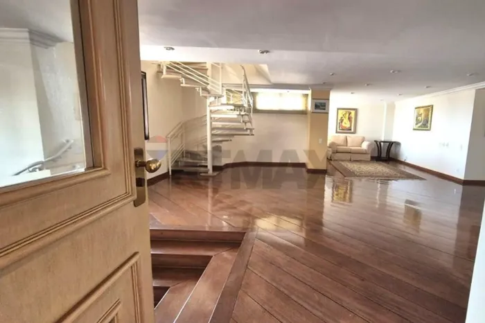 Apartamento Cobertura Duplex à venda com 4 suítes, piscina particular, 510m², 3 vagas
