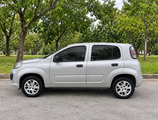 Fiat Uno Drive 1.0 Flex 6V 5P 2018