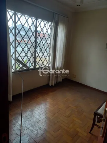 Sobrado para locação e venda no bairro do Ipiranga