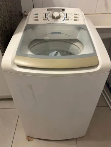 Máquina de lavar Electrolux 10kg