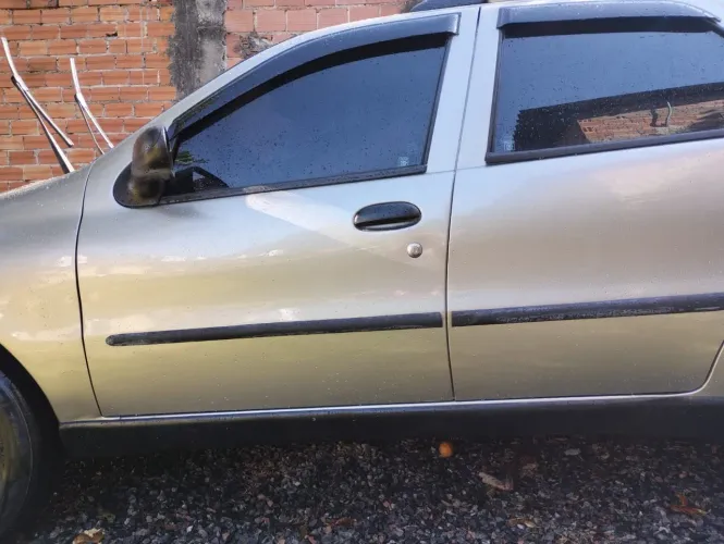 Spoiler para Palio 2 portas novo paralelo