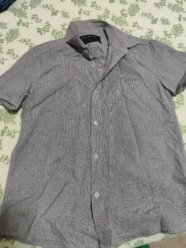 Camisa manga curta infantil da Calvin Klein jeans