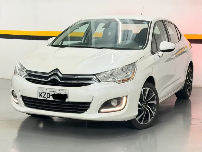 Citroen C4 Lounge Tendance 2.0 Flex 4P Aut. 2014