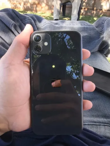 iPhone 11 - 128GB