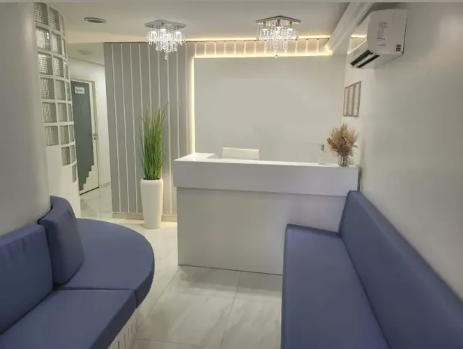 Direto com o proprietário! Aluga-se 2 salas conjugadas com 6 salas  individuais!