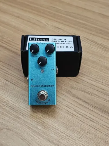 Pedal de guitarra: Crunch Distortion - NOVO