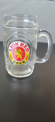Caneca de chopp Lion Red Beer - 1 unid. Usada - 400ml