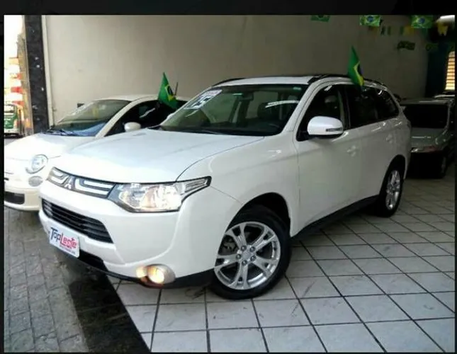 Outlander 2016 para retirada de peças