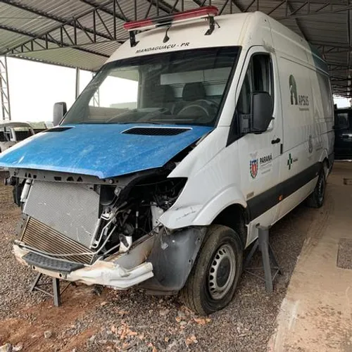 Sucata de Sprinter 415 CDI 2018 pra retirar peças