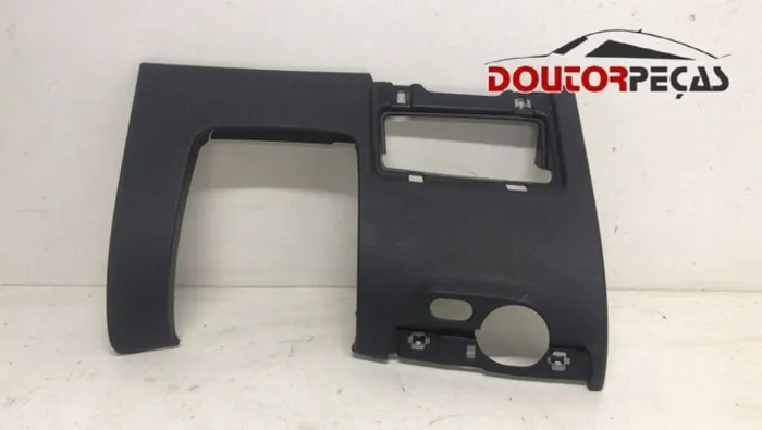 Acabamento painel inferior Jetta 2012\2016 c\detalhe 