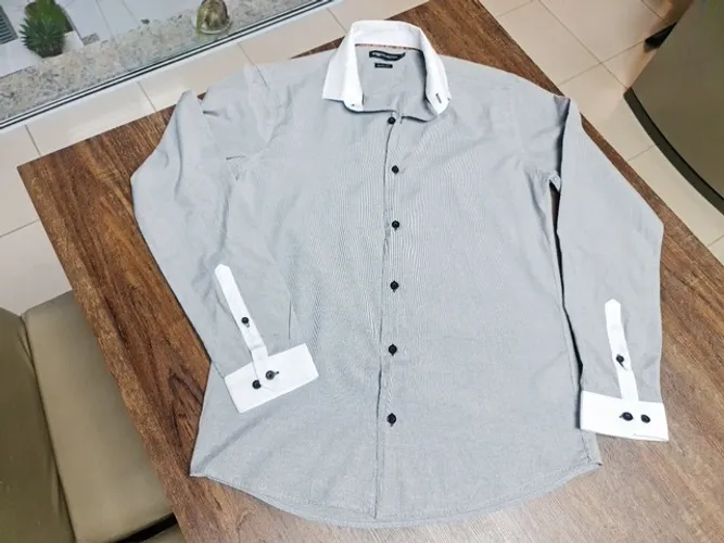 Camisa TNG