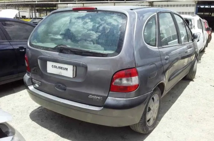 peças renault scenic 1.6 16v sucata
