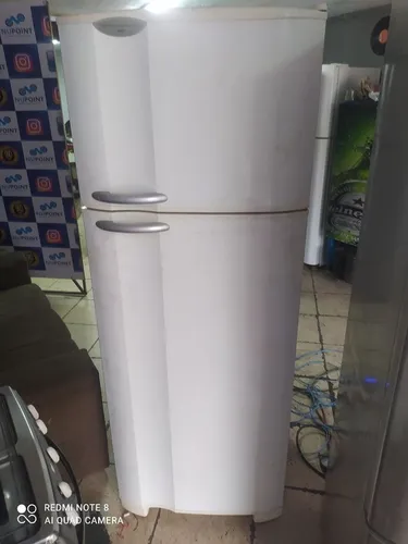 Geladeira Eletrolux 450 litros frete grátis para o raio de 30 km