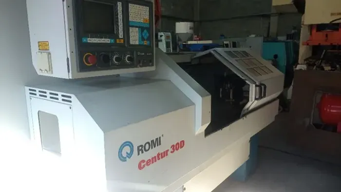 Tornos CNC  Romi  