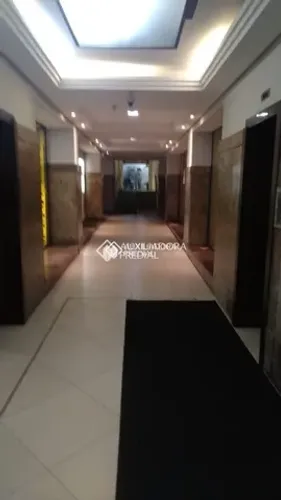 Belíssima Sala de dentista com 2 salas de atendimento no Centro de Porto Alegre