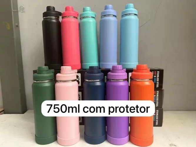 Garrafa termica com proteção 750ml