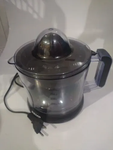 Espremedor de cítricos semp