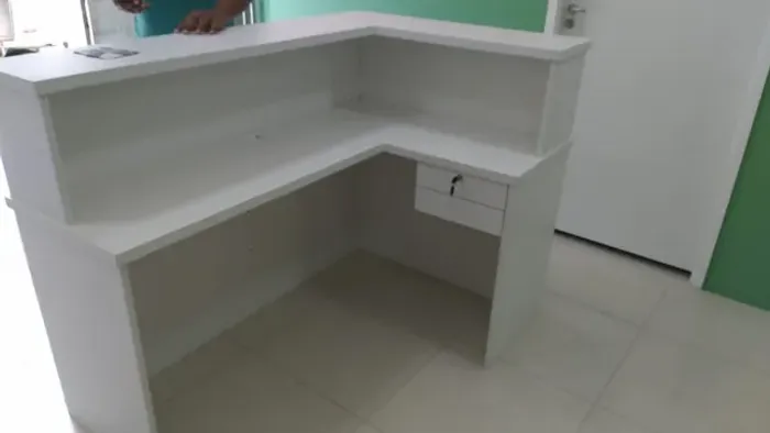 balcão L canelado branco 150/90