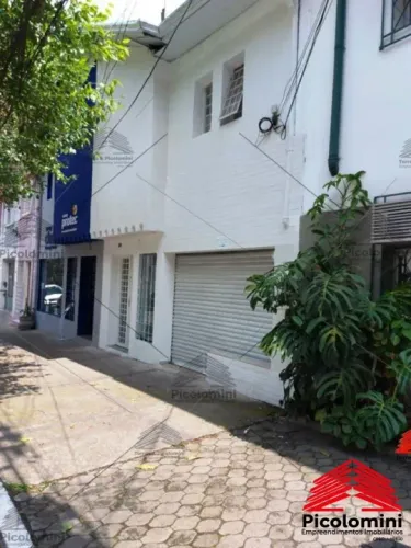 Casa Comercial de 150 m² a venda na Vila Mariana, com 5 dormitórios, 2 banheiros, lavander