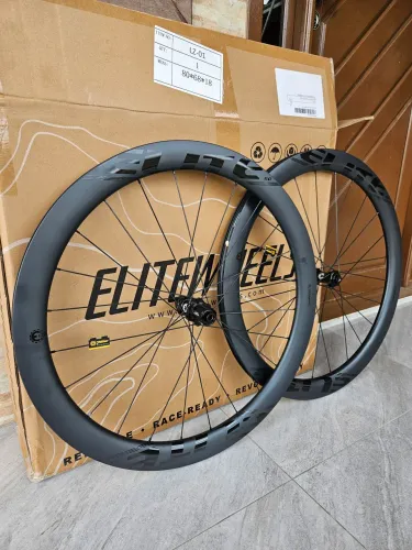 Rodas Carbon Speed Elitewheels Disc par 38mm ou 50mm