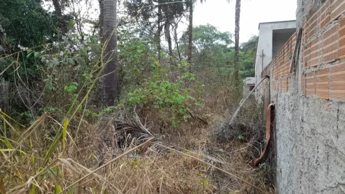 Fortaleza/ Açude - Chácara de 2500m²