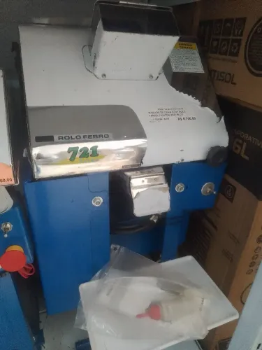 Moenda de Cana Rolo Ferro 721 com motor Nova