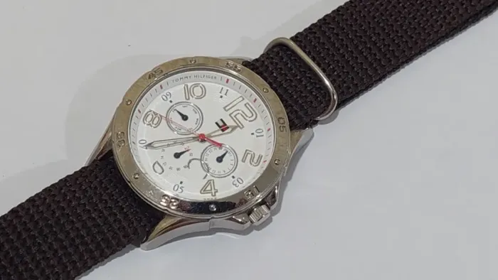 RELÓGIO 43MM TOMMY H. !!!!