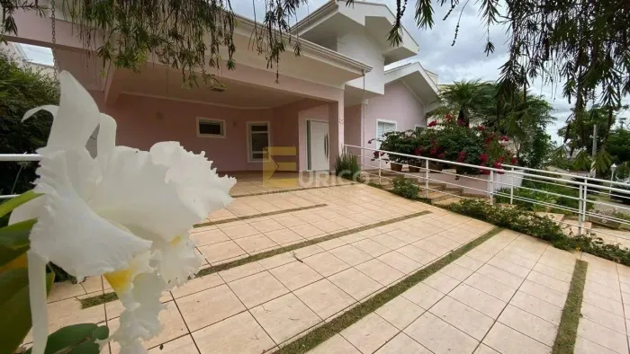 Casa térrea à venda no Condomínio Jardim Paulista I - Vinhedo Sp.
