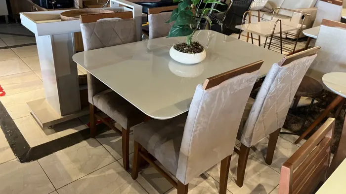 Mesa de Jantar Moderna com 4 Cadeiras madeira 