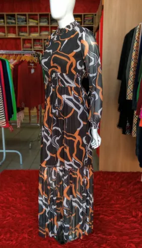 vestido longo em tule estampado
