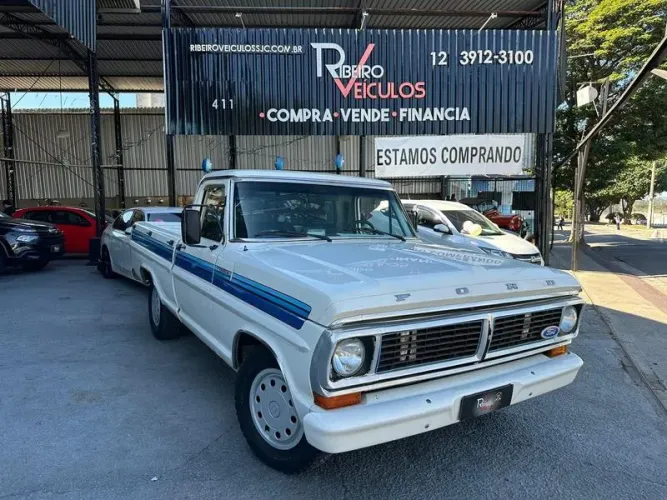 Ford F-100 Super 3.6 1985