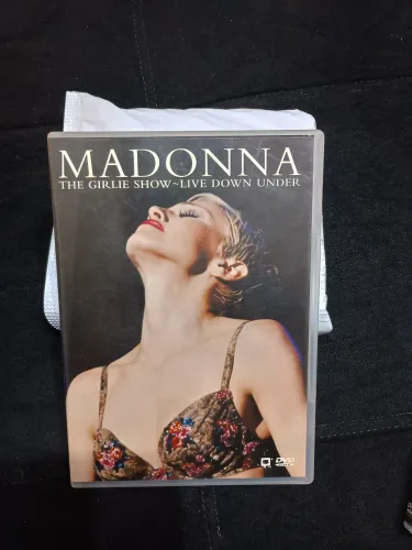 DVDs Madonna - The Girlie Show - Live Down Under e Drowned World tour