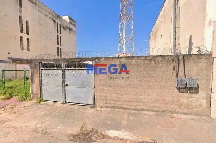 Terreno no bairro Parquelândia em Fortaleza, CE