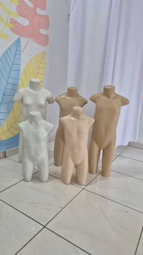 5 Manequins Juvenis e infantis